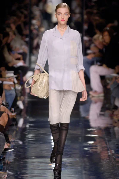 Look 14
